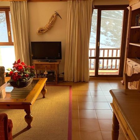 Acogedor Apartamento En Астун Екстер'єр фото