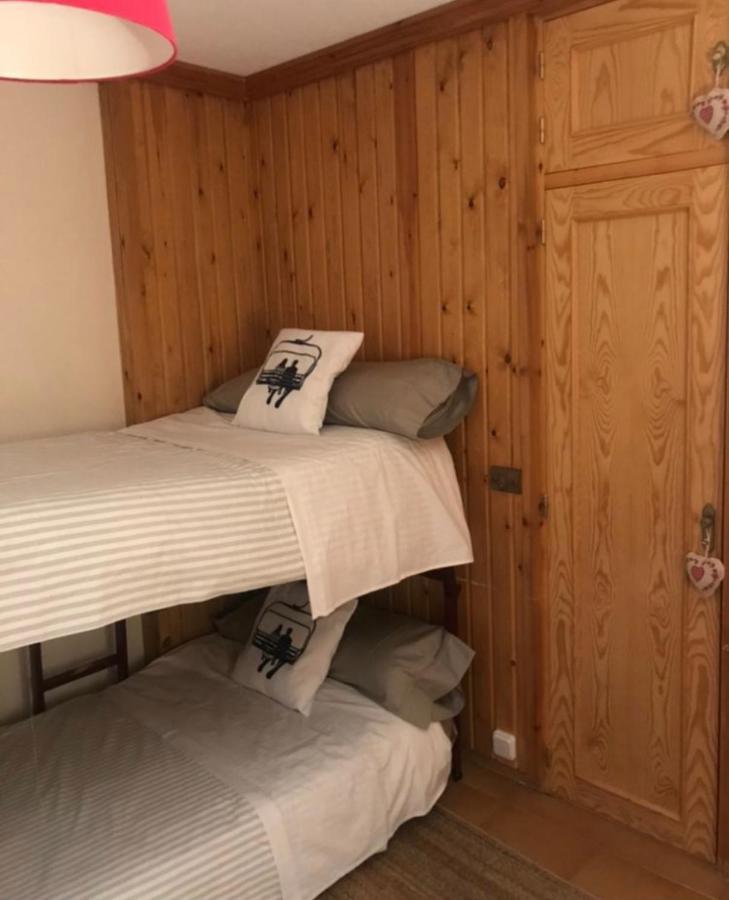 Acogedor Apartamento En Астун Екстер'єр фото